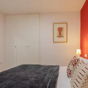 Apartment Reservaloen Plaza Del Salvador